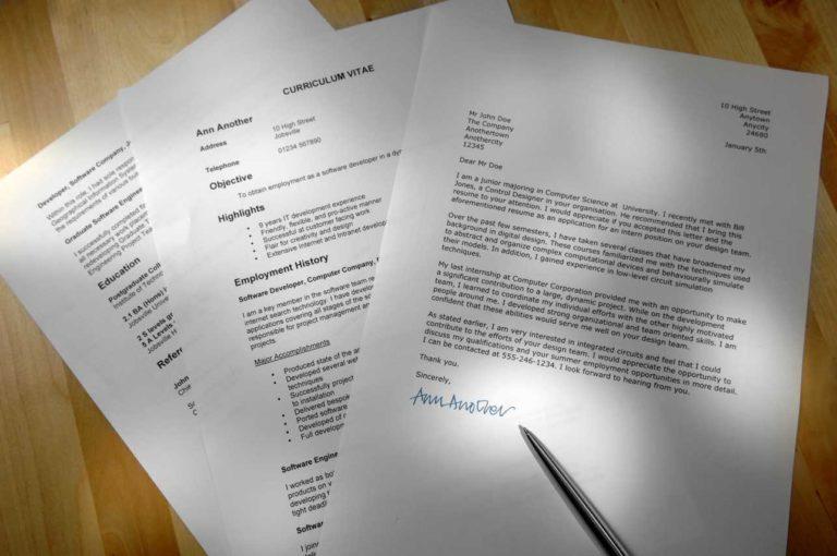 Modèles de CV gratuits et premium pour 2024